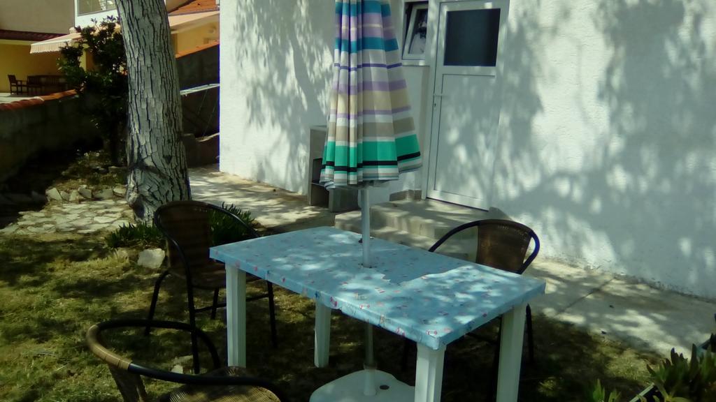 Apartments Mirana Ljubač Екстериор снимка